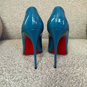 Christian Louboutin So Kate 120mm
